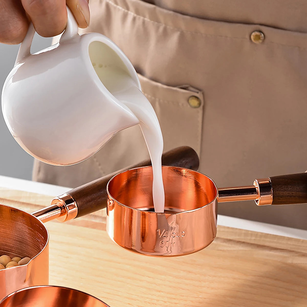Gold-plated Steel Measuring Cup Set