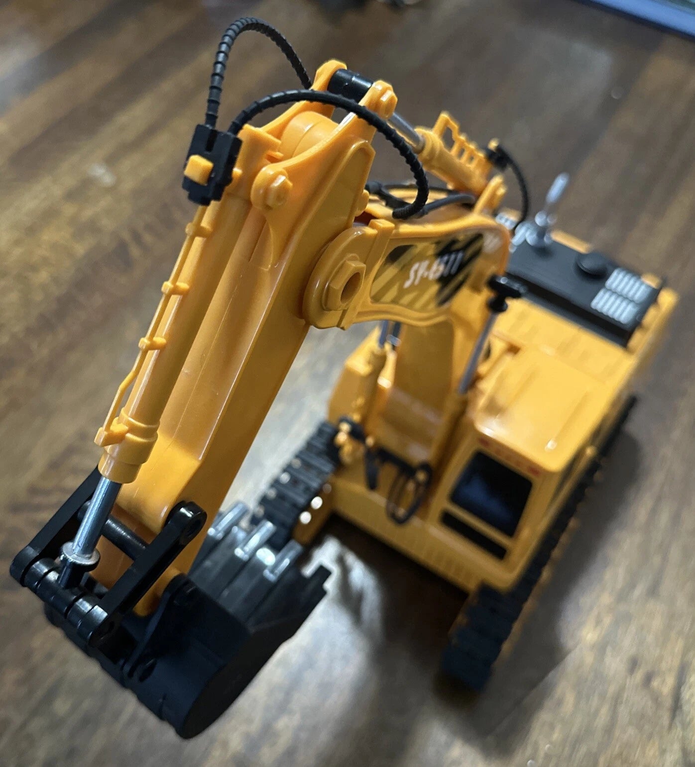 Remote Controlled Mini Alloy Forklift